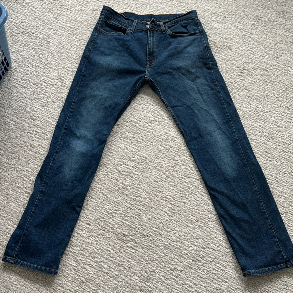 Genuine Men’s Levi’s 505 jeans. Excellent condition